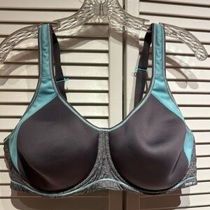 Freya sports bra 40DD
